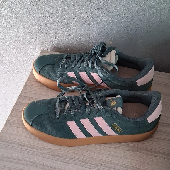 Adidas Green and Pink Suede Sneakers - Picture 5 of 5